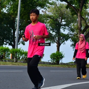 Runner Photo 8847830