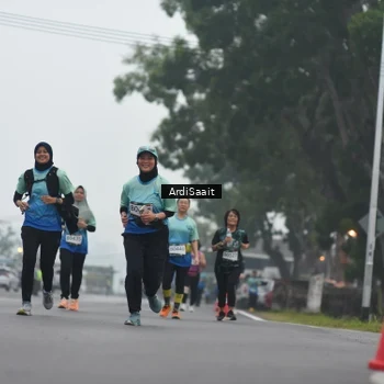 Runner Photo 8847866