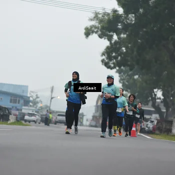 Runner Photo 8847890