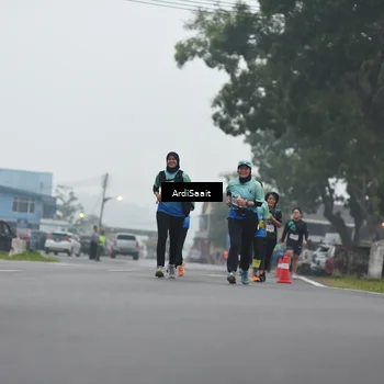 Runner Photo 8847898