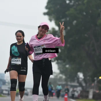 Runner Photo 8847912