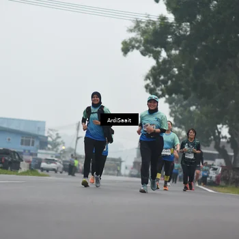 Runner Photo 8847971