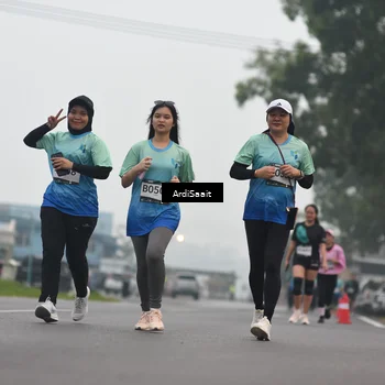 Runner Photo 8847993