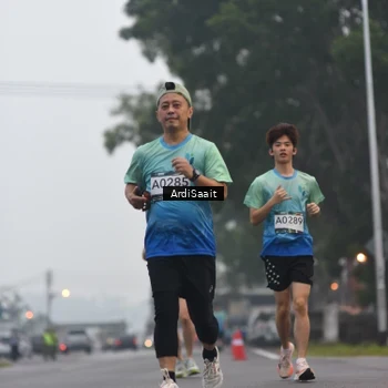 Runner Photo 8848088