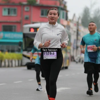 Runner Photo 8848132