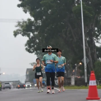 Runner Photo 8848144