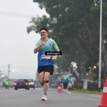 Runner Photo 8848171