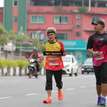 Runner Photo 8848254