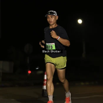 Runner Photo 8848256