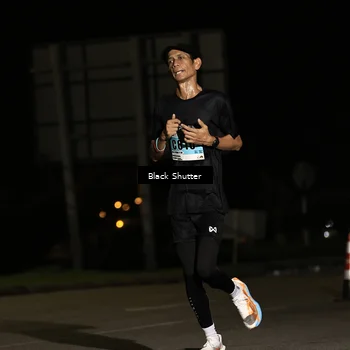 Runner Photo 8848335