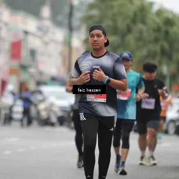 Runner Photo 8848365