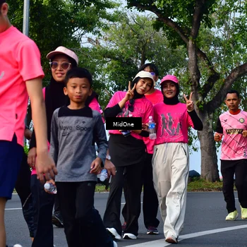 Runner Photo 8848411