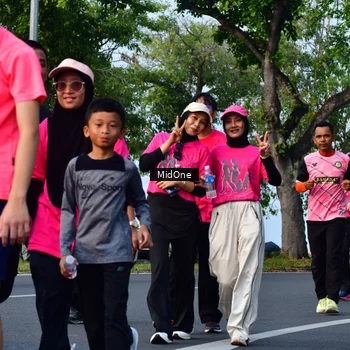 Runner Photo 8848435