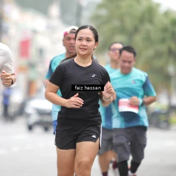 Runner Photo 8848442
