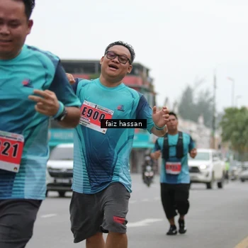 Runner Photo 8848495