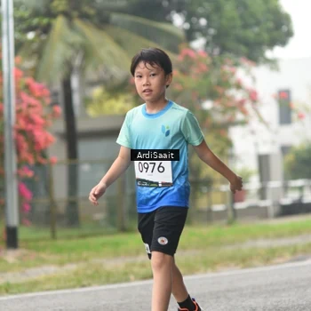 Runner Photo 8848535
