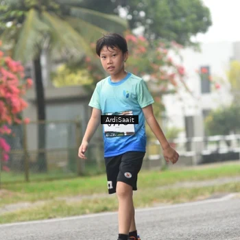 Runner Photo 8848545