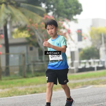 Runner Photo 8848546