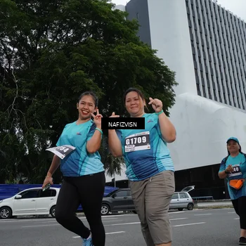 Runner Photo 8848551