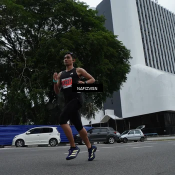 Runner Photo 8848593
