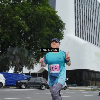 Runner Photo 8848613