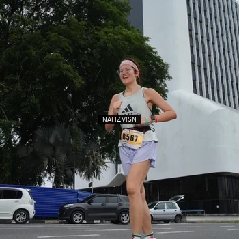 Runner Photo 8848634