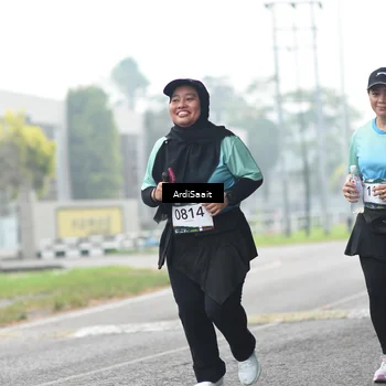 Runner Photo 8848635