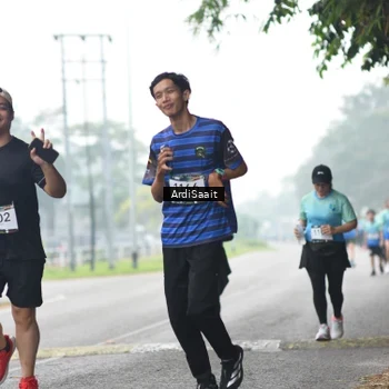 Runner Photo 8848643