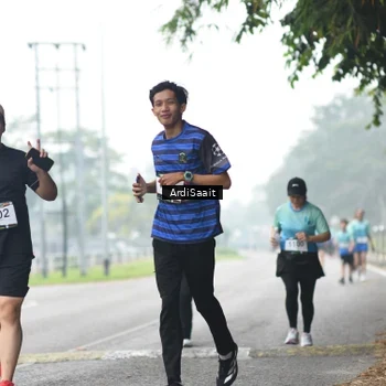 Runner Photo 8848660