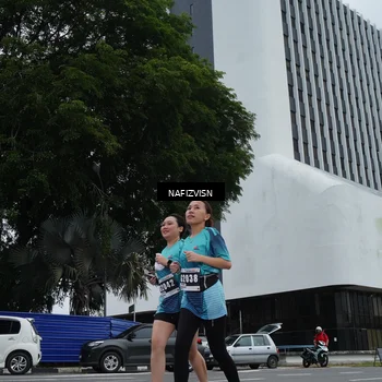 Runner Photo 8848663