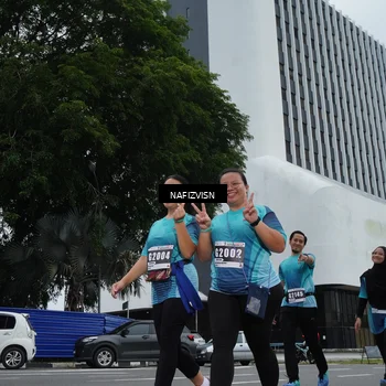 Runner Photo 8848681