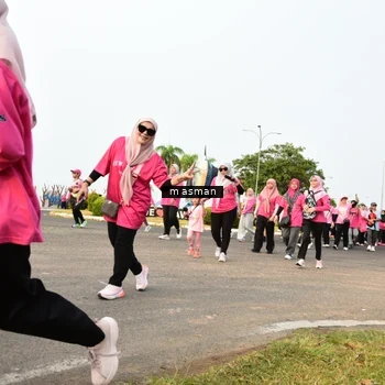 Runner Photo 8848699
