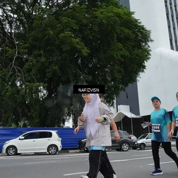Runner Photo 8848716