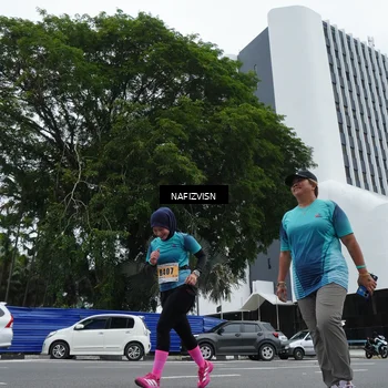 Runner Photo 8848765