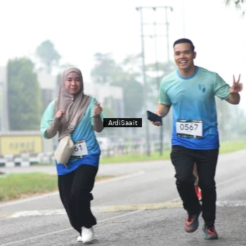 Runner Photo 8848774