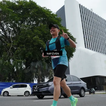 Runner Photo 8848803