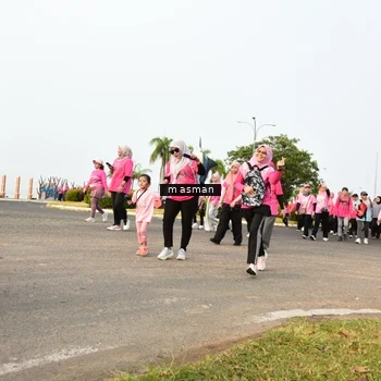 Runner Photo 8848838