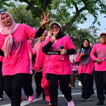Runner Photo 8848859