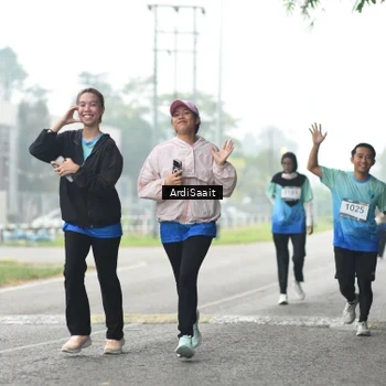 Runner Photo 8848870