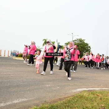 Runner Photo 8848873