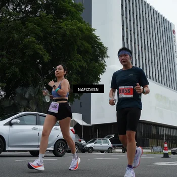 Runner Photo 8848880