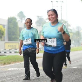 Runner Photo 8848888