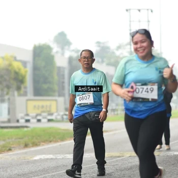 Runner Photo 8848900