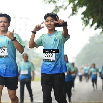 Runner Photo 8848945