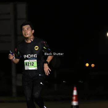 Runner Photo 8848957