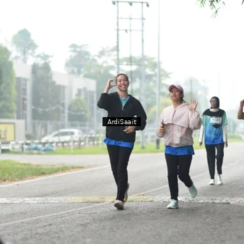 Runner Photo 8848960