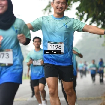 Runner Photo 8848963