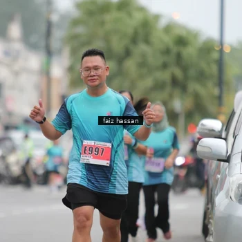 Runner Photo 8848973