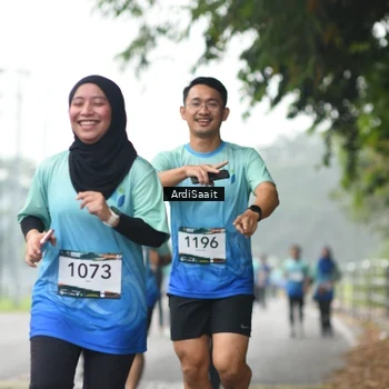 Runner Photo 8848979