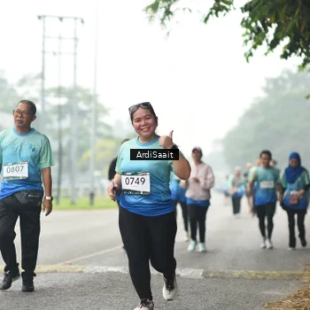 Runner Photo 8848993